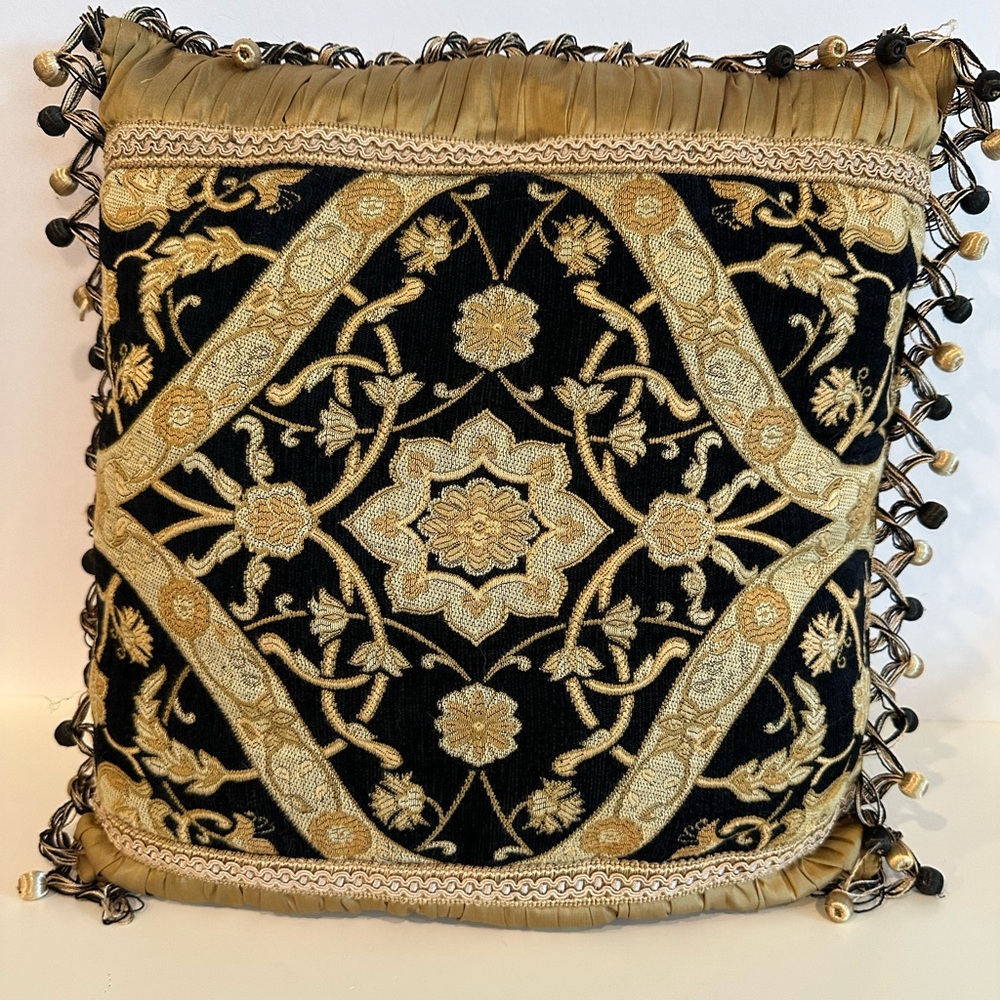 Sherry Kline 16” Decorative Pillow